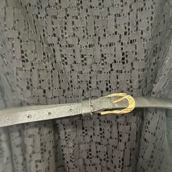 Black Lace Cocktail Dress – (US 6/8) - Picture 4 of 5